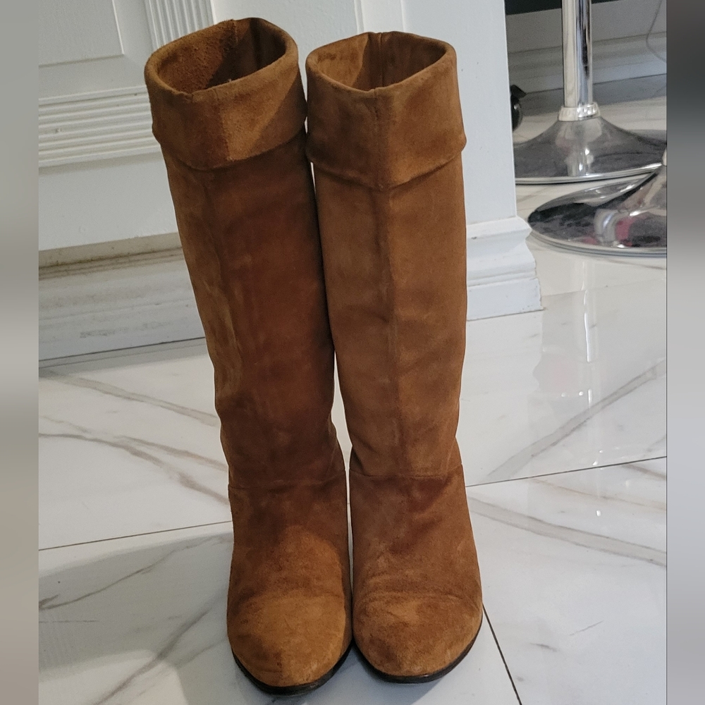 Victtorio Ricci vintage suede boots